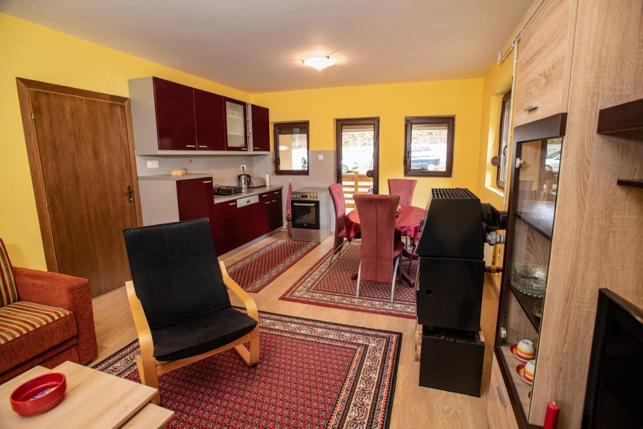 Vila Nada Crni Vrh Extérieur photo